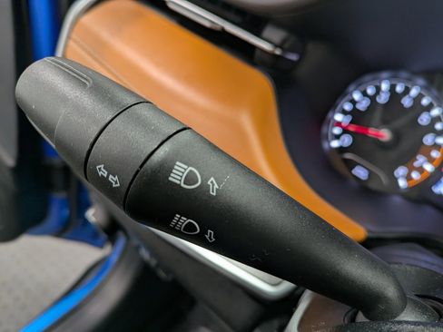 Used 2024 Jeep Compass Limited image 18