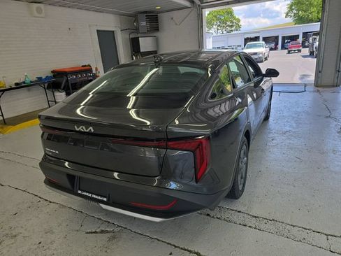 Certified 2025 Kia K4 FWD image 5