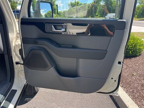 New 2024 INEOS Grenadier image 20