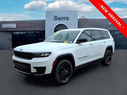 Used 2024 Jeep Grand Cherokee L Altitude