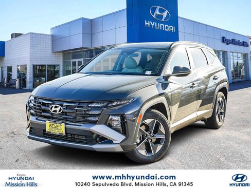 New 2026 Hyundai Tucson SEL image 1