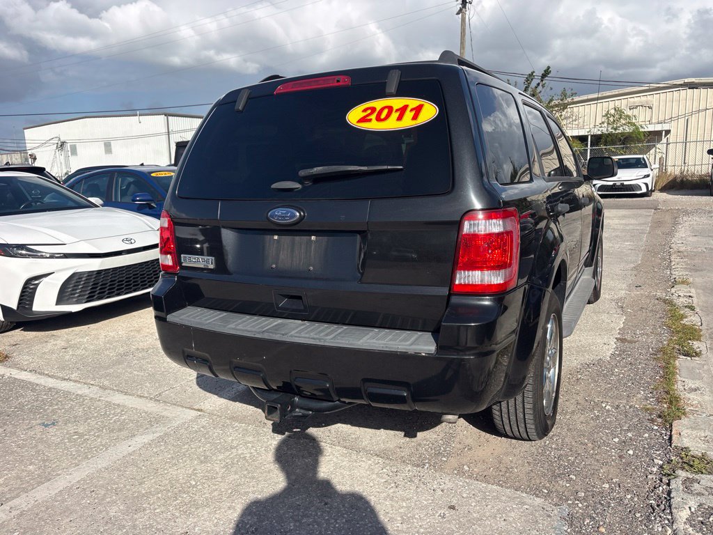 Used 2011 Ford Escape XLT w/ 203A Rapid Spec Order Code FWD image 3