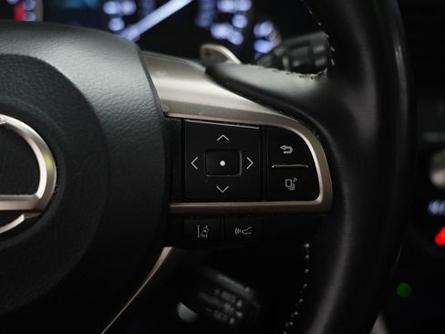 Used 2021 Lexus RX 350L Premium w/ Premium Package image 20