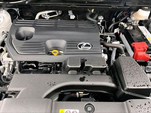 Used 2025 Lexus NX 250 FWD w/ Premium Package image 9