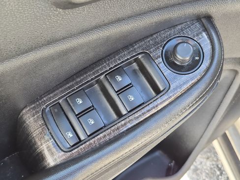 Used 2015 Chevrolet Malibu LT w/ Power Convenience Package image 18