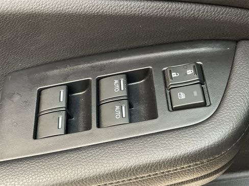 Used 2019 Honda Passport EX-L image 17