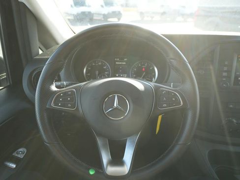 Used 2023 Mercedes-Benz Metris Passenger image 12