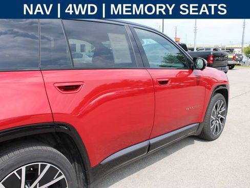 Used 2025 Jeep Wagoneer S Limited w/ Comfort Package AWD/4WD image 48