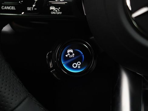 New 2026 Mercedes-Benz GLC 43 AMG 4MATIC image 22