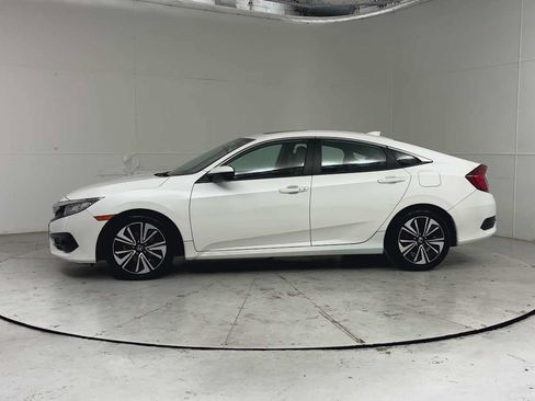 Used 2017 Honda Civic EX-L image 2