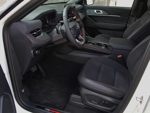 New 2026 Ford Explorer ST AWD/4WD image 31