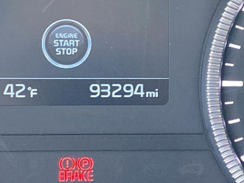 Used 2020 Kia Telluride LX image 6