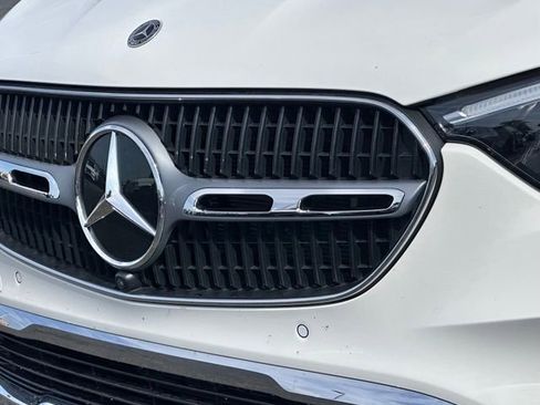 Used 2026 Mercedes-Benz GLC 300 4MATIC image 7