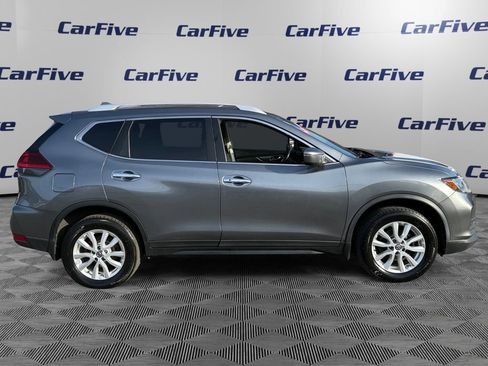 Used 2019 Nissan Rogue SV image 7