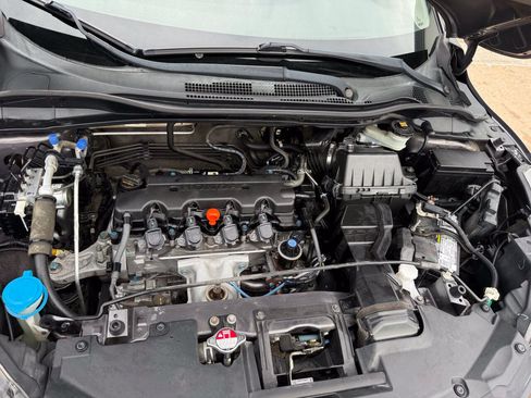 Used 2017 Honda HR-V EX image 34