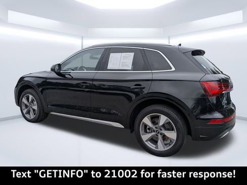 Certified 2023 Audi Q5 2.0T Premium w/ Convenience Package image 6