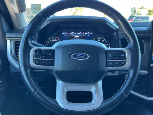 Certified 2022 Ford Expedition Max XLT image 26