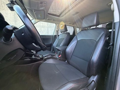 Used 2023 Kia Soul GT-Line FWD image 16