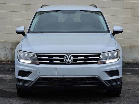 Used 2018 Volkswagen Tiguan S w/ 3rd Row Seat Package AWD/4WD image 8