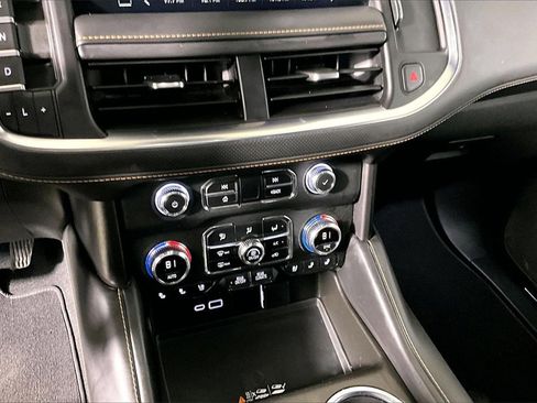 Used 2023 GMC Yukon AT4 w/ AT4 Premium Plus Package image 26