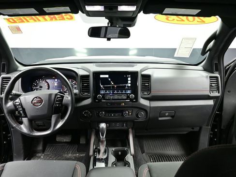 Used 2023 Nissan Frontier PRO-4X w/ Pro Convenience Package image 2