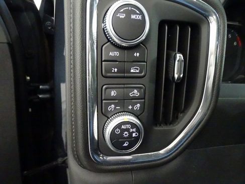 Used 2020 GMC Sierra 1500 SLT w/ Snow Plow Prep Package image 11