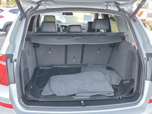 Used 2017 BMW X3 xDrive28i image 19