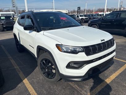Used 2023 Jeep Compass Altitude