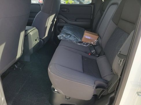 New 2026 Nissan Frontier SV image 8