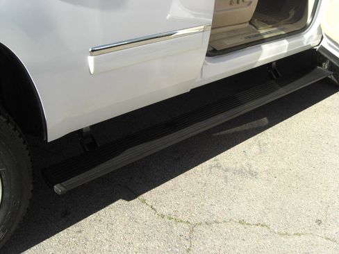 Used 2013 Chevrolet Tahoe LTZ image 20