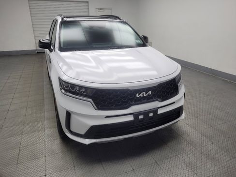 Used 2022 Kia Sorento S w/ Panoramic Sunroof Package FWD image 14