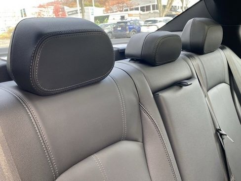 New 2025 Alfa Romeo Giulia Base image 43