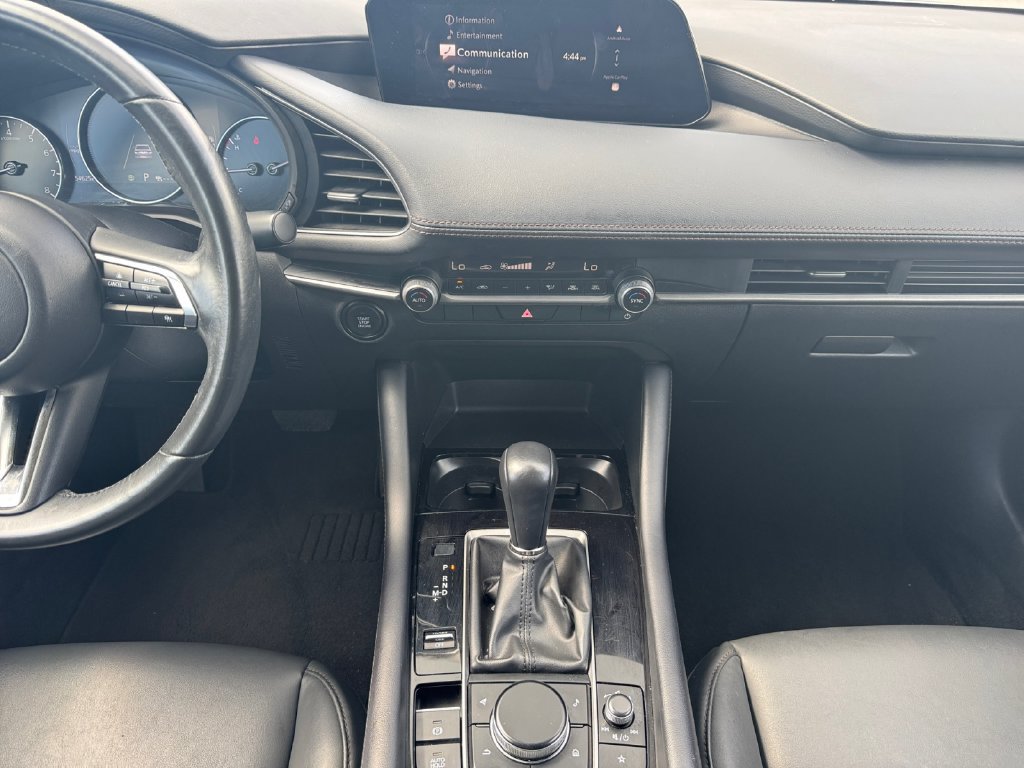 Used 2024 MAZDA MAZDA3 s FWD image 12