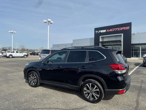 Used 2019 Subaru Forester Limited w/ Popular Package #3 image 18