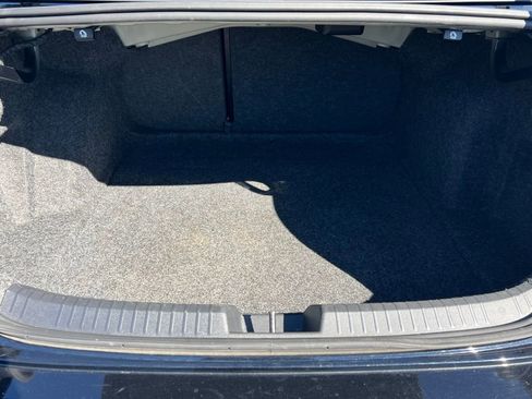 Used 2024 Volkswagen Jetta SE image 15