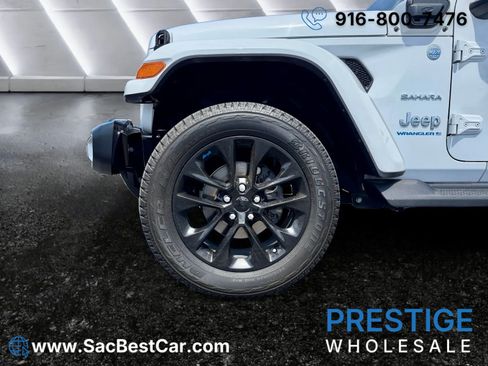 Used 2023 Jeep Wrangler Unlimited Sahara w/ Cold Weather Group AWD/4WD image 23