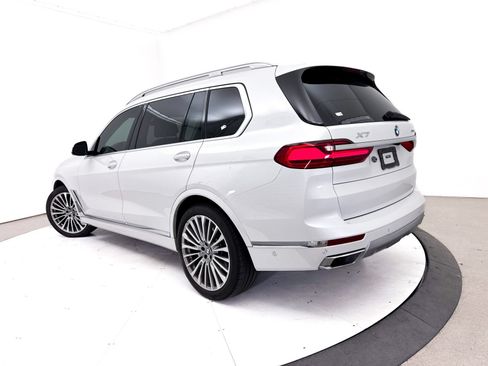 Used 2019 BMW X7 xDrive40i w/ Premium Package AWD/4WD image 2