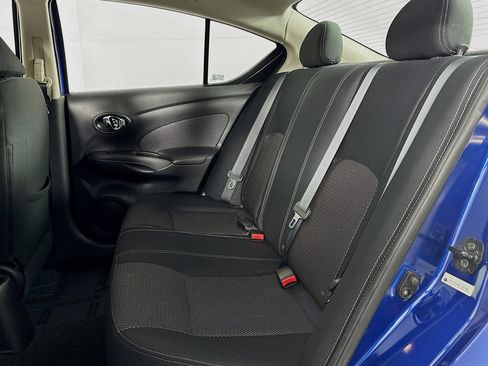 Used 2014 Nissan Versa SV w/ Convenience Package image 7