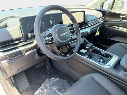 New 2026 Kia Carnival SX FWD image 20