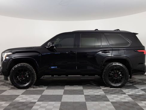 Used 2024 Toyota Sequoia SR5 w/ SR5 Premium Package AWD/4WD image 3