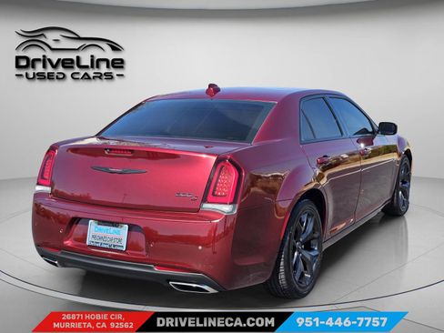 Used 2021 Chrysler 300 S RWD image 6