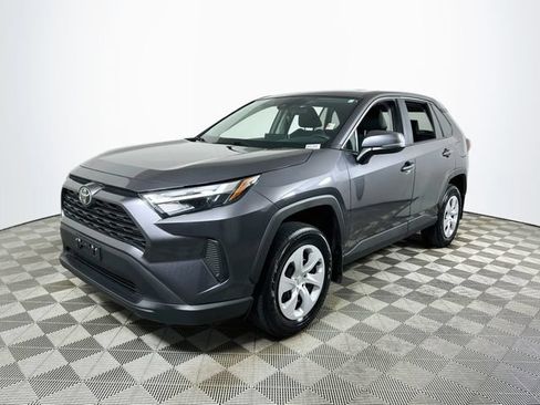 Used 2025 Toyota RAV4 LE AWD/4WD image 7