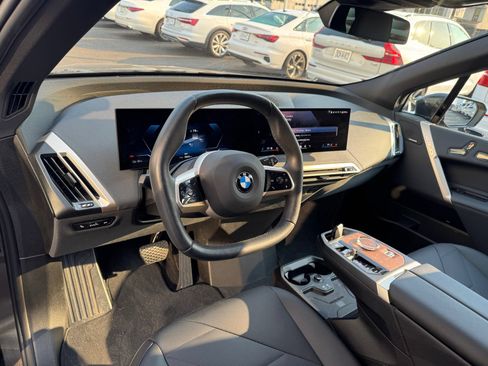 Used 2026 BMW iX xDrive45 w/ Executive Package AWD/4WD image 4