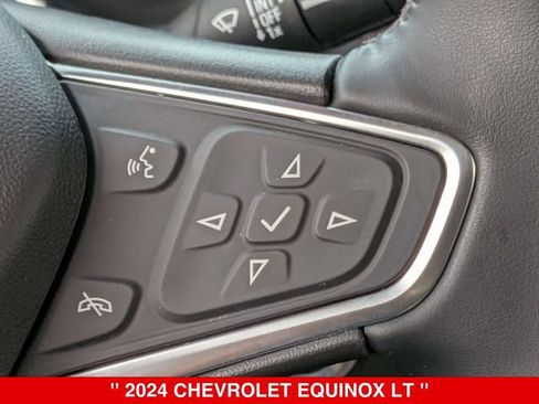 Used 2024 Chevrolet Equinox LT FWD image 20