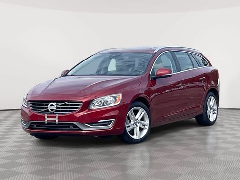 Used 2015 Volvo V60 T5 Premier AWD/4WD image 1