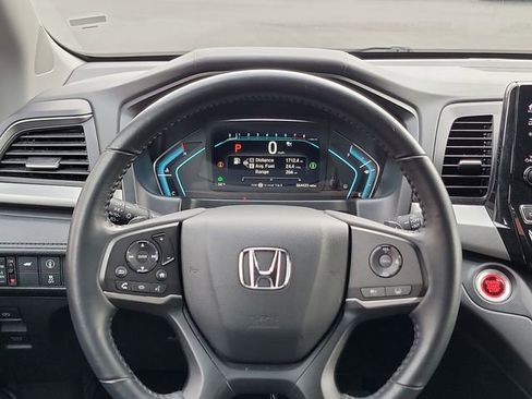 Used 2024 Honda Odyssey EX-L image 12