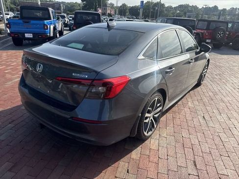 Used 2023 Honda Civic Touring image 14