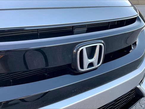 Used 2021 Honda Civic Sport image 32