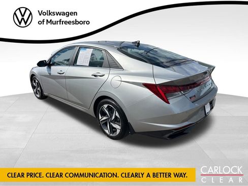 Used 2023 Hyundai Elantra Limited image 5