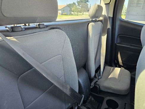 Used 2016 Chevrolet Colorado W/T w/ WT Convenience Package image 15